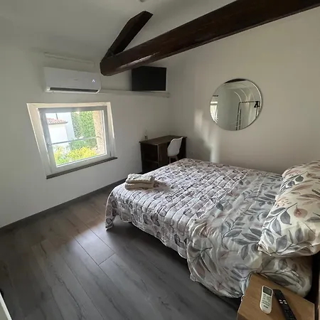 Nocleg ze śniadaniem La Maison Sophel *