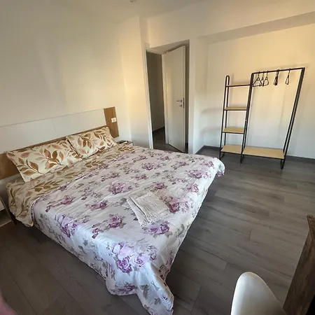 La Maison Sophel Nocleg ze śniadaniem *